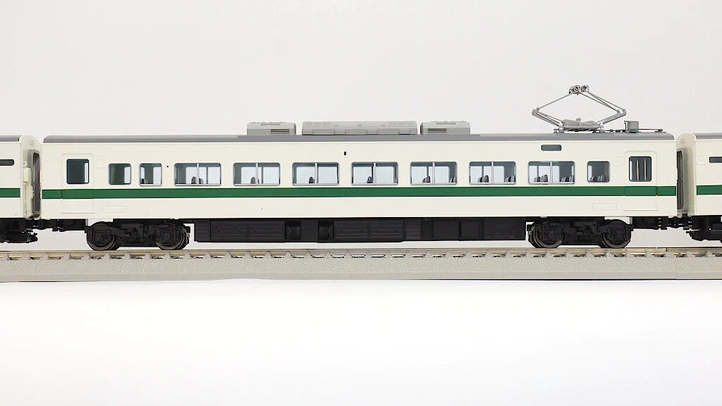 【販売買取】KATO 10-335 185系200番台「新特急」Nゲージ 鉄道模型 中古S6406291 特急形電車