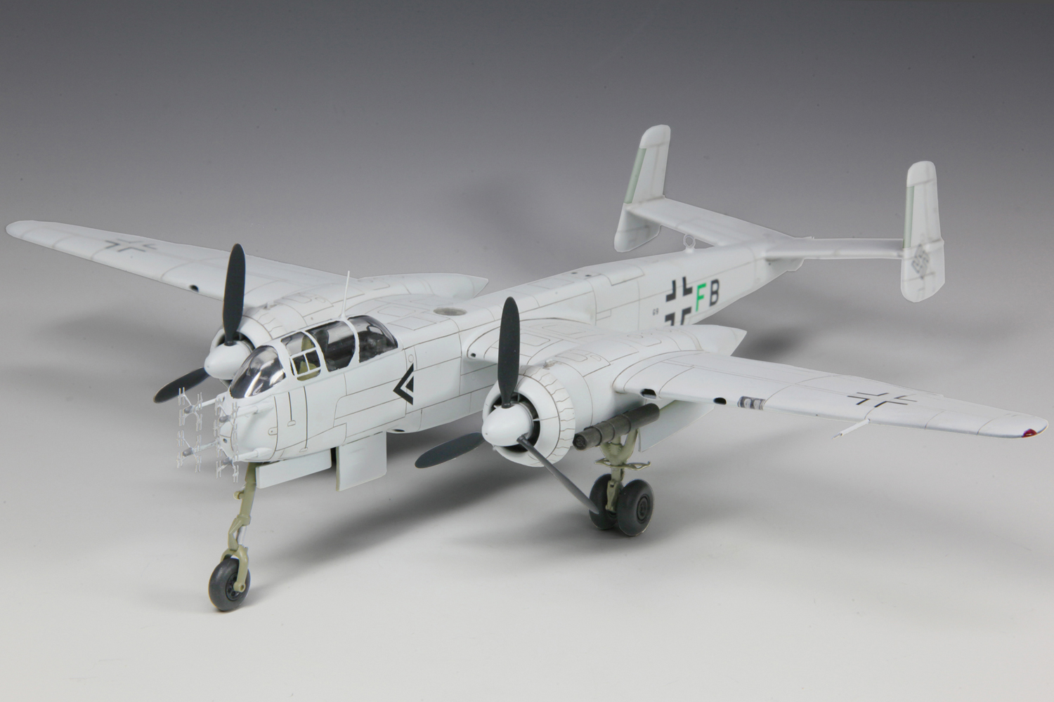 1/72 He219A-0 ウーフー ヴェルナー・シュトライプ タムタムオンライン 