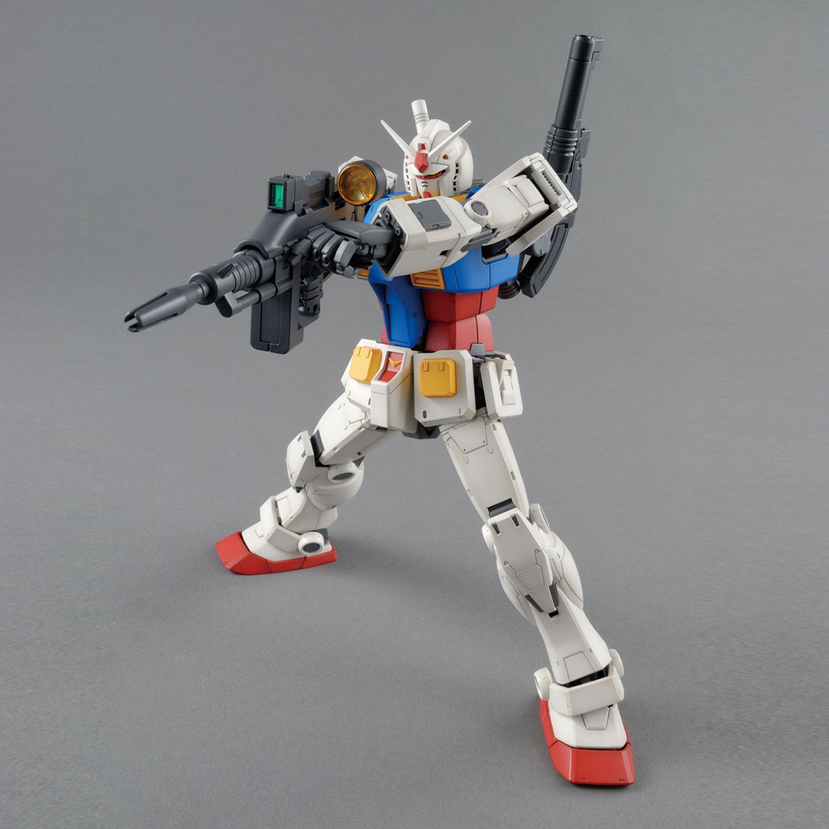 MG 1/100 RX-78-02 ガンダム（GUNDAM THE ORIGIN版） タムタム