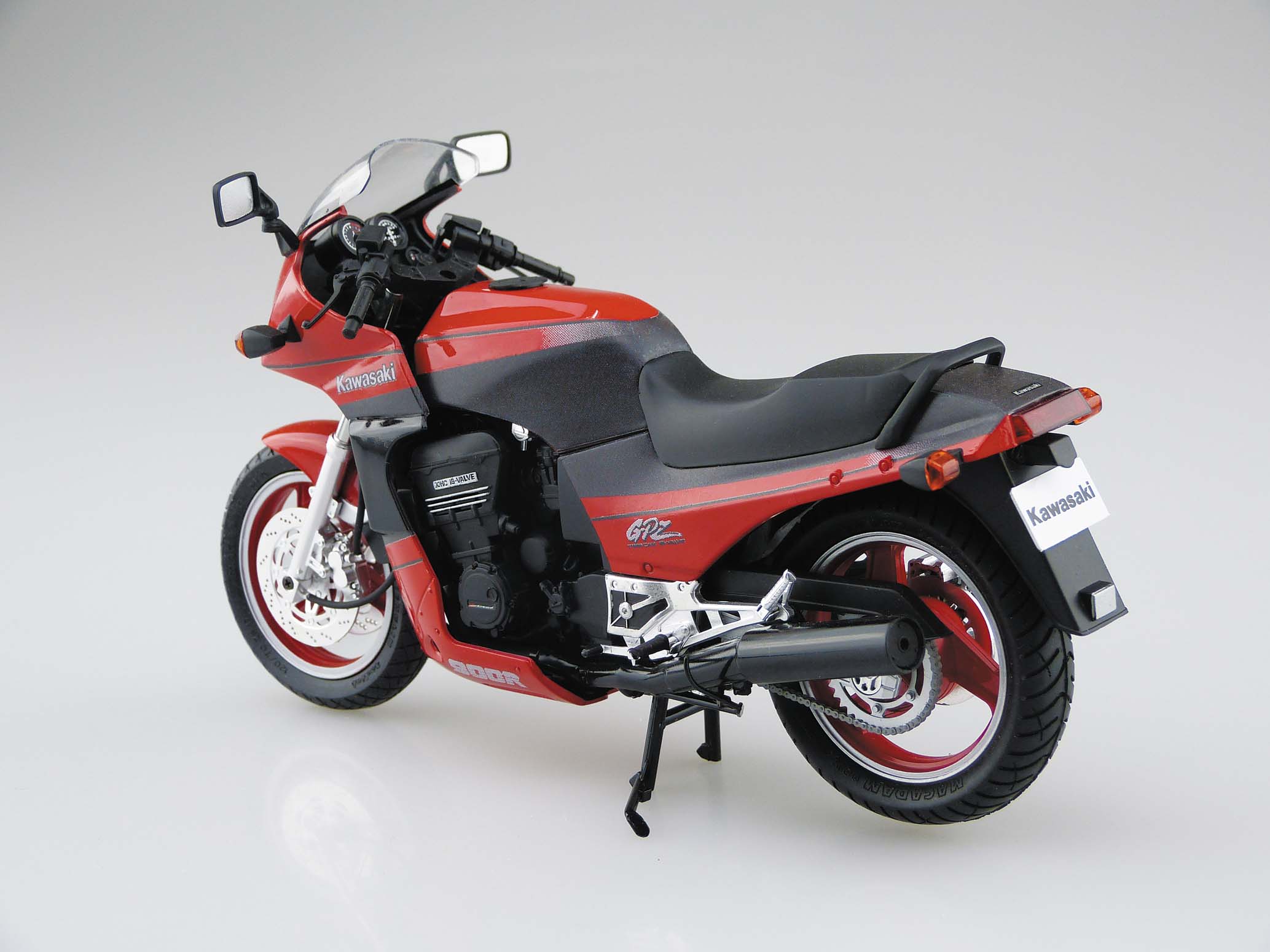 1/12 カワサキ GPZ900R ニンジャ A7型 カスタムパーツ付き タムタム