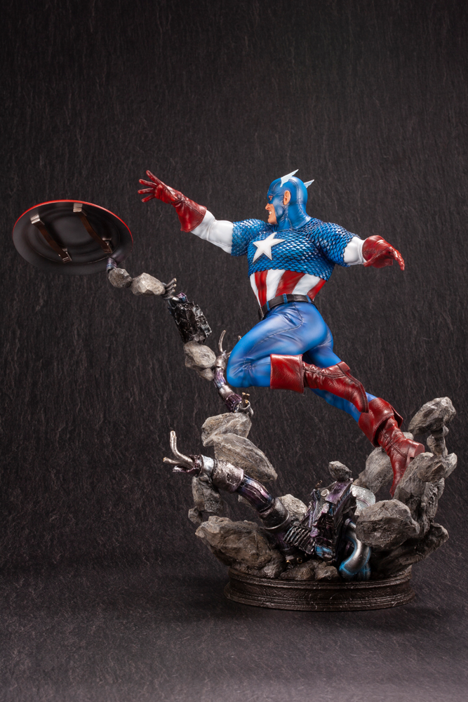 1/6 MARVEL AVENGERS キャプテンアメリカ ファインアートスタチュー