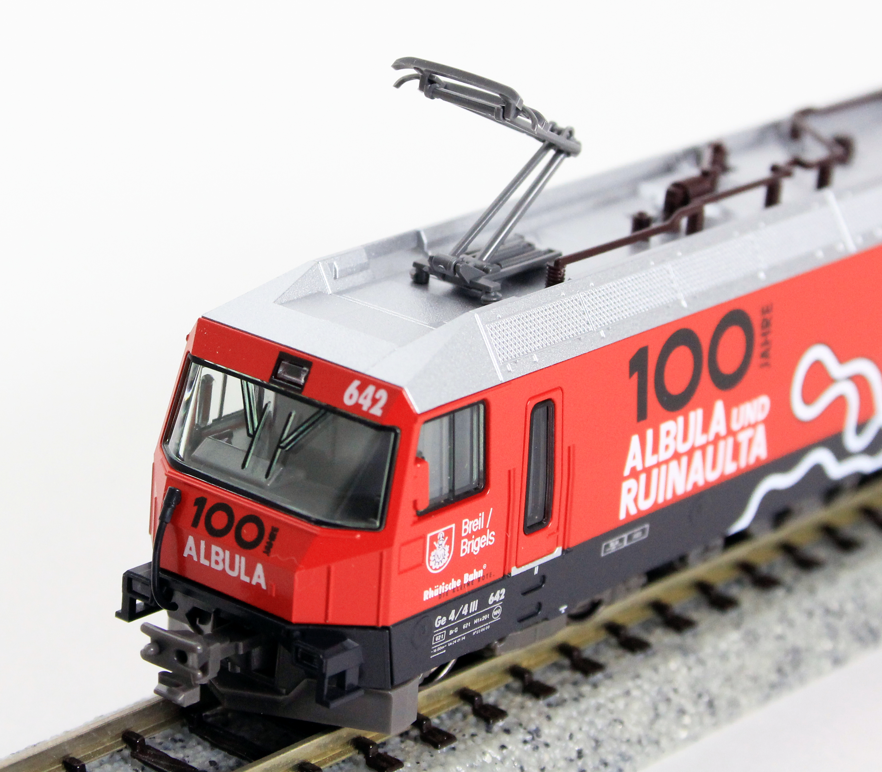 KATO 3101 アルプスの機関車Ge4/4-Ⅲ アルブラ線100周年ラッピング (NOCH Nr.7074043) (Nゲージ)